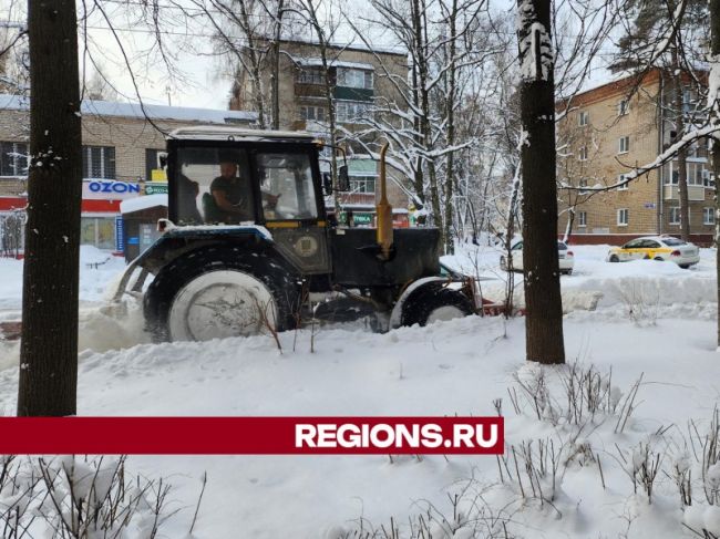 Коммунальные службы Пушкино успешно справились с последствиями циклона «Ольга»  Сугробы в Пушкинском..