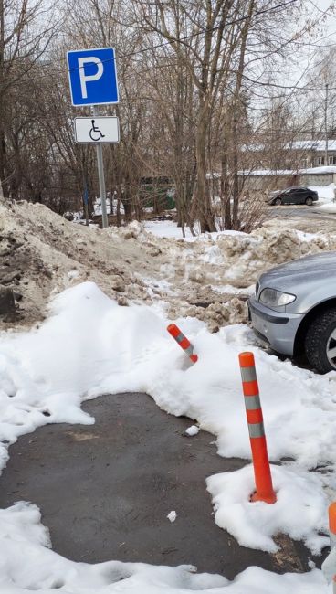 Главной целью внедрения программы в Российской Федерации «Доступная среда» является создание безбарьерной..