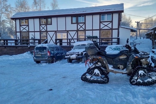 Сезон продолжается ⛷️
‼️АКЦИЯ - ПРОКАТ СНАРЯЖЕНИЯ + ПОДЪЕМНИК ВСЕГО 1400₽‼️ 
Горнолыжный центр «Заречье..