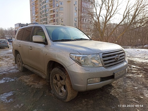 Герои нашего времени !🤬 Потом будем думать почему там газона..