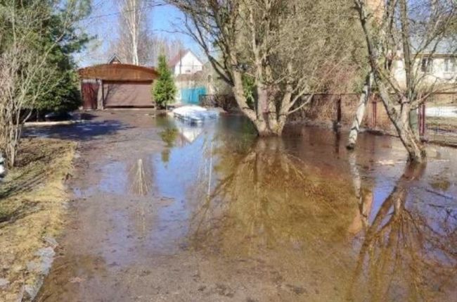 Подтопление в Никульском будет ликвидировано  Жители деревни Никульское пожаловались на подтопление..