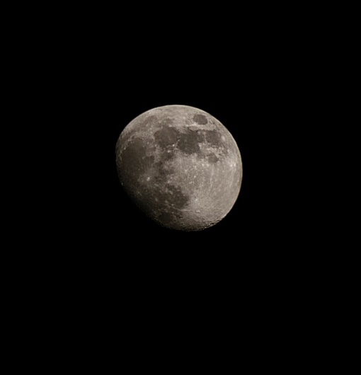 Луна над ЖК "Одинцово-1"..