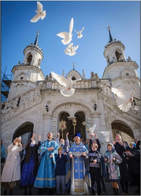 С Благовещеньем Пресвятой Богородицы!🙏  7 апреля, праздник Благовещение.  На Руси говорили: птица гнезда не..