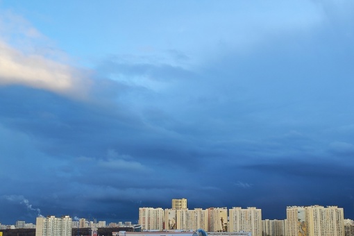 Двойная, огромная, и очень яркая..