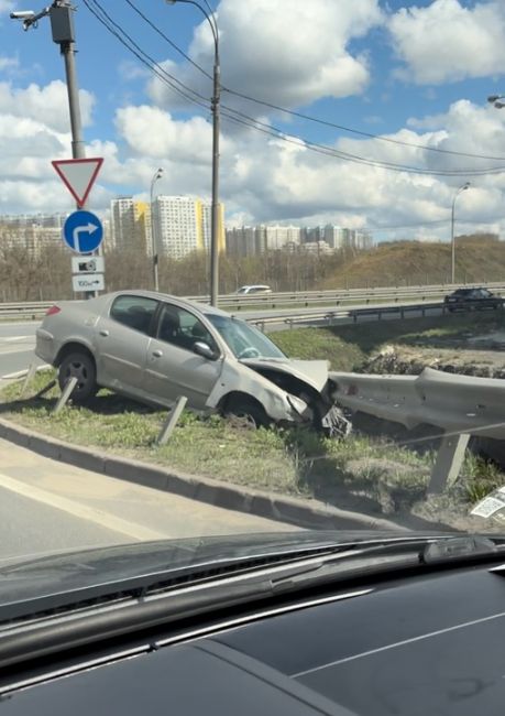 Пятница у кого то удалась👍 съезд на..