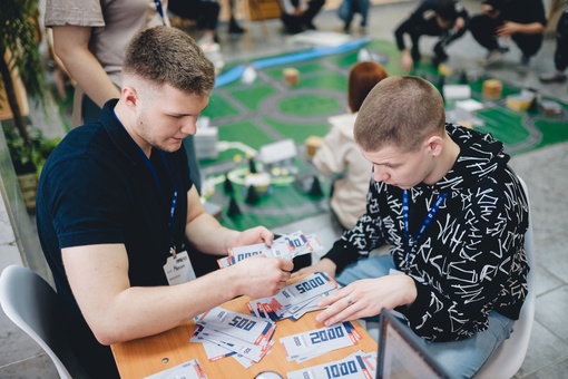 В Подмосковье на базе «Менделеево» прошёл трехдневный образовательный интенсив «Город в деле» 22-24..