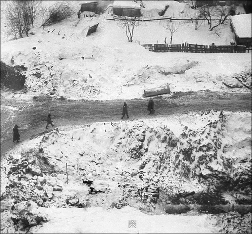 Чернево. 1980 год. Вид из торца дома 47, корпус 1 по улице..