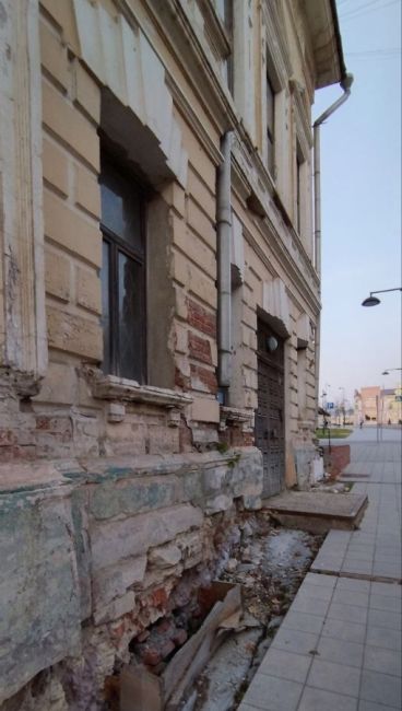 Оказывается, администрация Серпухова занимается не только вопросами сноса старых домов, но и защитой..