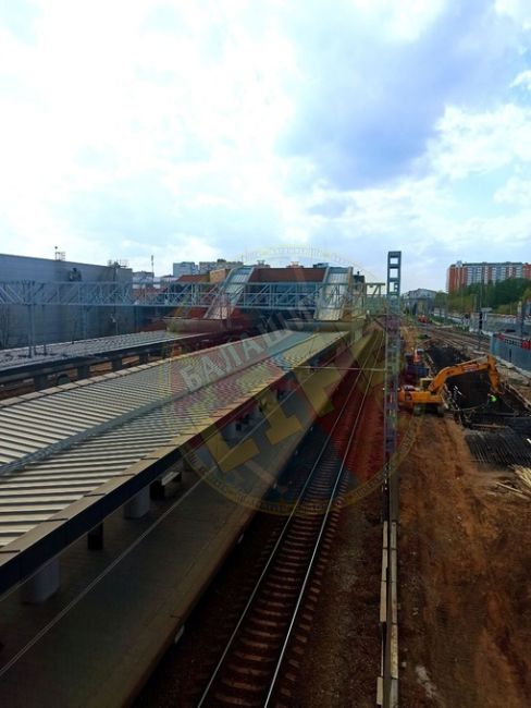 Продолжается 2-й этап реконструкции МЦД-4 Железнодорожная, который должен завершиться в 2025 году.
Надеемся на..