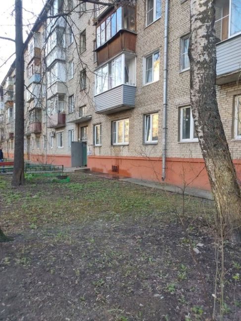 Циолковского 13 чья квартира страдает..