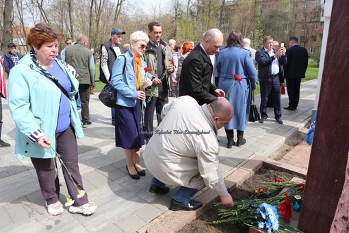 Жители Долгопрудного почтили память ликвидаторов аварии на Чернобыльской..