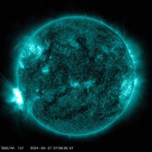 На Солнце вновь произошла мощная вспышка.  А это значит, что магнитные бури не за..