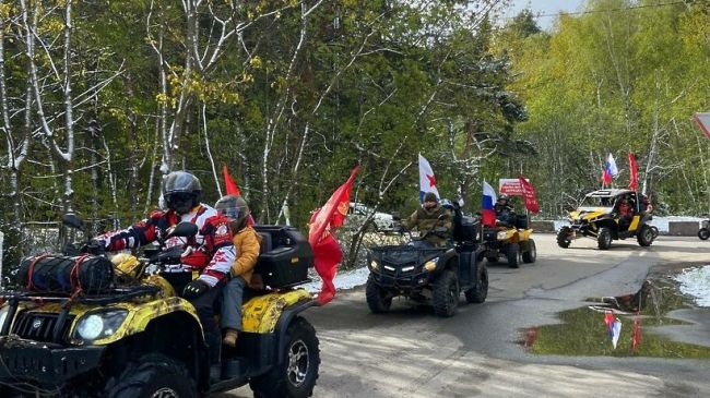 Более трехсот мытищинцев приняли участие в автомотопробеге в честь Дня Победы  Посвященный Дню Победы..