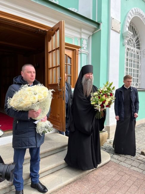 Вчера, в пятницу Светлой седмицы, праздник иконы Божией Матери «Живоносный Источник», Святейший Патриарх..