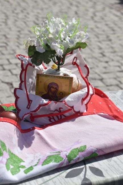 🕊 Православные готовятся встретить праздник Светлой Пасхи. Сегодня, в Великую субботу, в храмах округа..