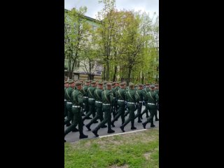 Видео для тех, кому интересно, но кто по тем или иным причинам пропустил:
Небольшой наш местный парад Победы...