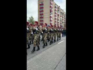 ПАРАД В БАЛАШИХЕ
Военнослужащие Балашихи, вернувшись с Парада на Красной площади, прошли по улицам города...