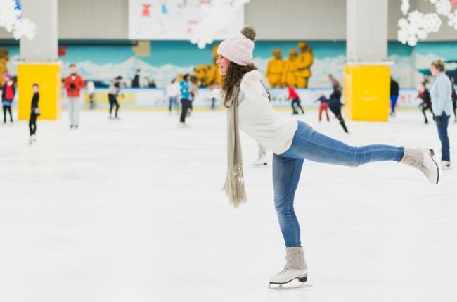 По майскому звонкому льду: «Арена Мытищи» проводит массовые катания на коньках  Катания пройдут на основной..