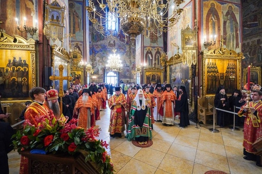 Вчера, в пятницу Светлой седмицы, праздник иконы Божией Матери «Живоносный Источник», Святейший Патриарх..