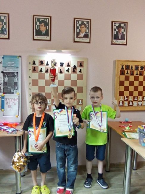 ✨🏆✨ Рапид в ШК  "Рассвет" в Железнодорожном: завоёвано 5 кубков из 6. Миша Марков в Гжели: Кубков много не..