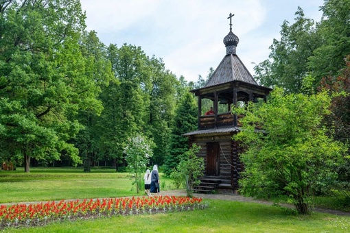 Глава Ленинского городского округа Станислав Каторов почтил память жертв политических репрессий на..