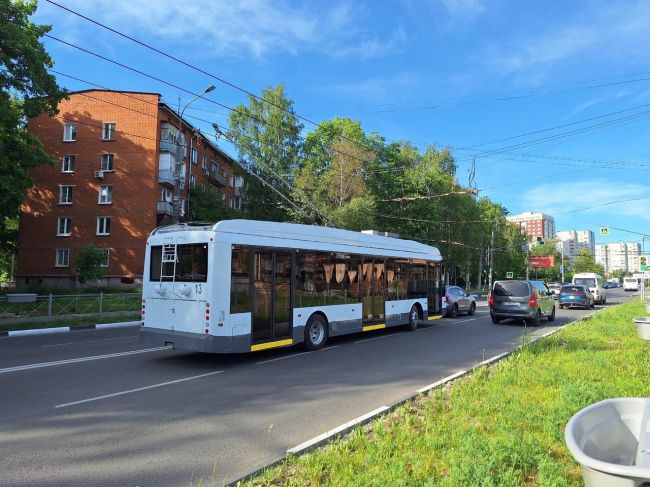 В Видном на линию вышел новый троллейбус от завода, закрытого пять лет назад  Новый троллейбус Тролза-52651..