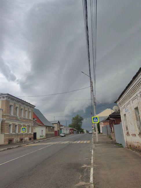 И загородом тоже было красиво 🌪️ Все Элли и Тотошки на..