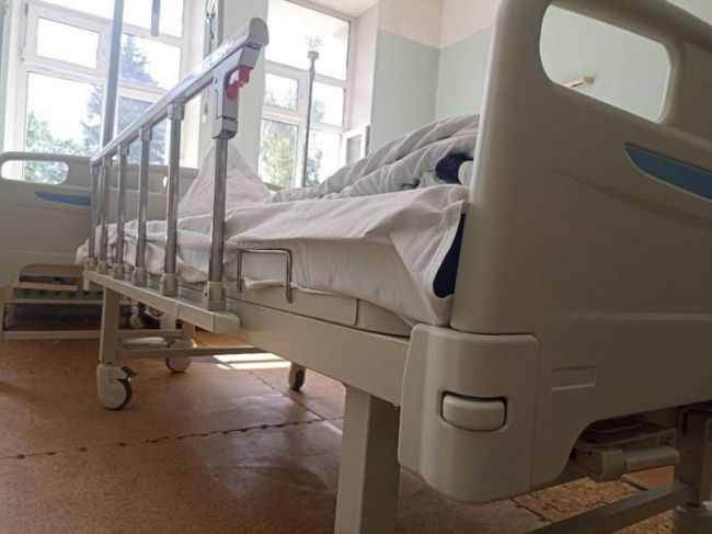 Кровати начали менять в стационарах Пушкинской больницы  Новые кровати появились в двух отделениях..