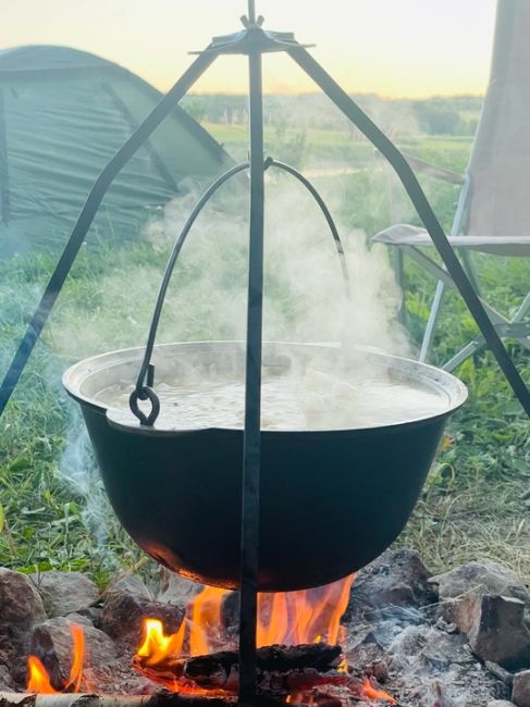 СЕГОДНЯ - ДЕНЬ ФОТОГРАФА 📸
А какой вами сделанной фотографией вы могли бы похвастаться? 
Делитесь в..