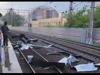Станция "Электрозаводская" ощутила на себе всю силу урагана..