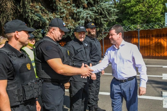 Эдуард Малышев 
В пятницу принял участие в едином разводе сил и средств нарядов сотрудников полиции,..