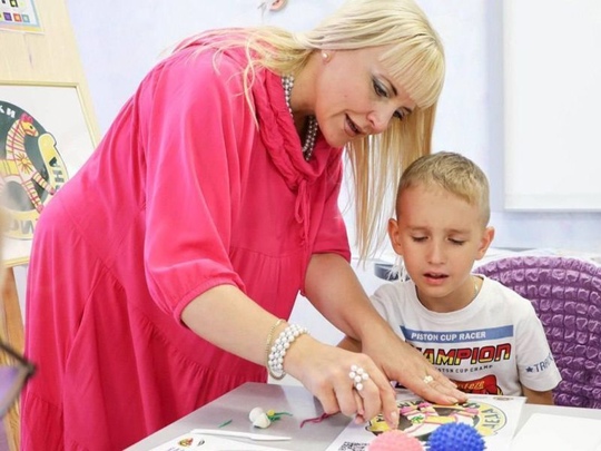 Особенных детей в Ивантеевке научили создавать игрушки в технике пластилинографии  Групповое..