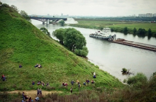 19 июля - День Москва-реки🌊  История Москва-реки насчитывает более 12 тысяч лет. Люди начали селиться на ее..