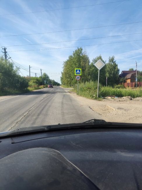 В деревне Паниково положили лежачие с двух сторон , в начале деревни где поворот на Метро..