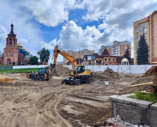 Работы по благоустройству Площади Победы в Раменском округе планируют завершить в августе 2024 года, сообщает..
