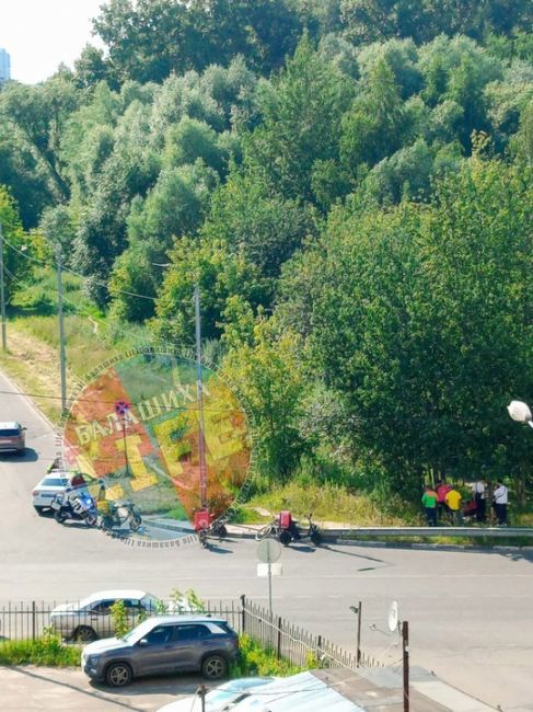 В Балашихе, на улице Свердлова, предположительно сбили курьера. Если у вас есть более подробная информация,..