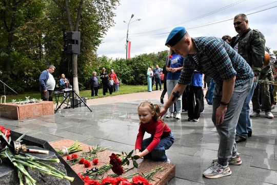 ВЧЕРА В ЖУКОВСКОМ ПРОШЕЛ МИТИНГ, ПОСВЯЩЕННЫЙ ДНЮ ВОЗДУШНО-ДЕСАНТНЫХ ВОЙСК  Мероприятие состоялось у..