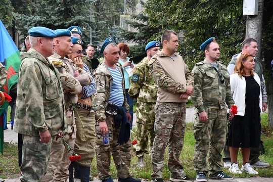 ВЧЕРА В ЖУКОВСКОМ ПРОШЕЛ МИТИНГ, ПОСВЯЩЕННЫЙ ДНЮ ВОЗДУШНО-ДЕСАНТНЫХ ВОЙСК  Мероприятие состоялось у..