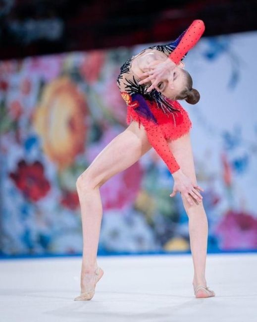 Центр Художественной гимнастики «Звёзды Олимпа» объявляет набор девочек от 3-х лет. 
Почему именно мы!? 
1)..