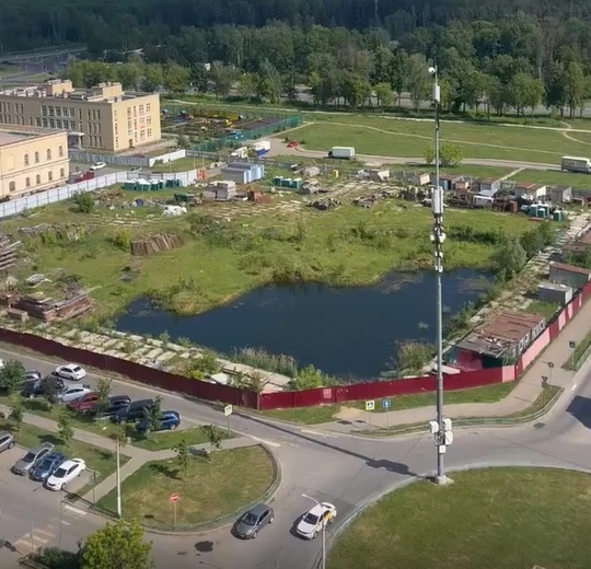 8 лет назад 11 августа 2016 года был заложен первый камень в основание ФОКа в Кузнечиках. 
За эти годы ни депутат..