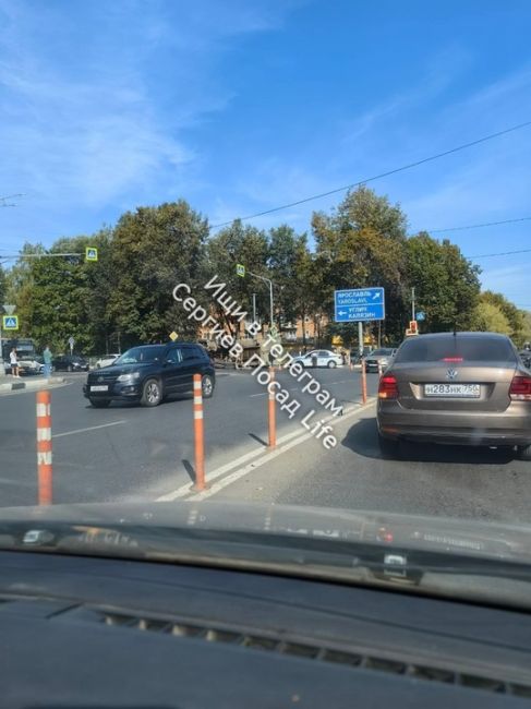 Не вошел, поворот с проспекта Красной Армии на Новоугличское..