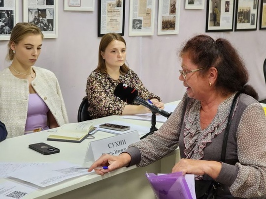 Текущую крышу в Электроуглях взялся исправить глава Богородского округа.  На выездной администрации с..