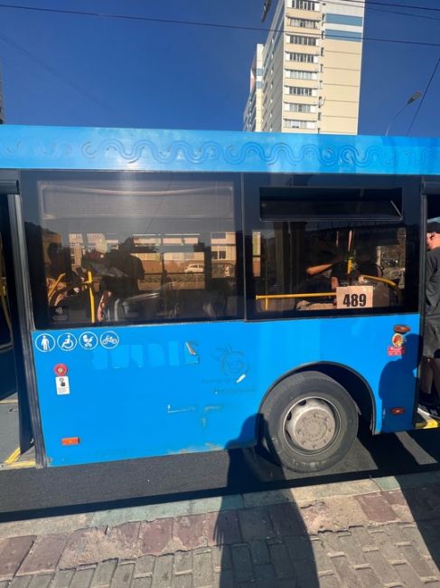 Это что за ржавая помойка? Списали из Москвы и отдали с барского плеча в Видное!?? На фото списанный из Москвы..