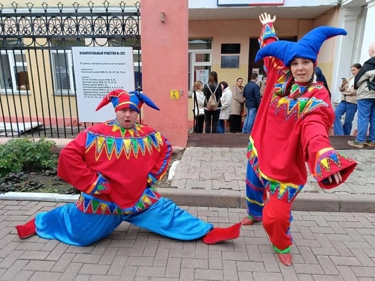 В России прошел единый день голосования. Ни в одном из регионов не выиграл кандидат не от партии власти  В..