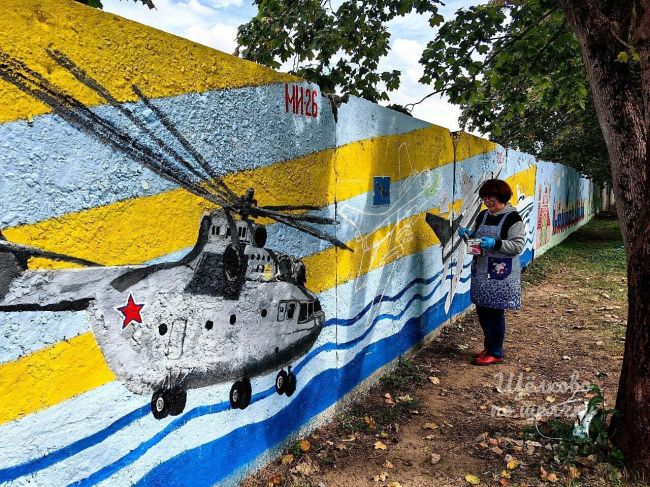 Художник раскрашивает серые будни в Щелково  Жительница Монино уже более 10 лет делает жизнь чуточку..