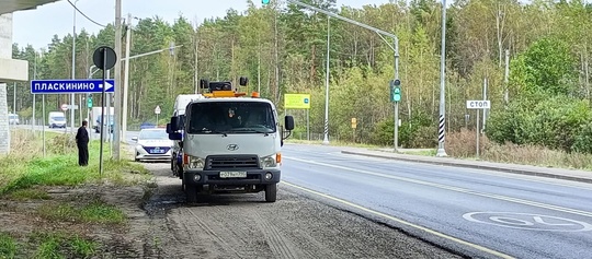 Ребята нужна помощь,папа попал в ДТП выезжал со светофора на ЗЕЛЕНЫЙ СВЕТ,а по главной несётся эвик и..