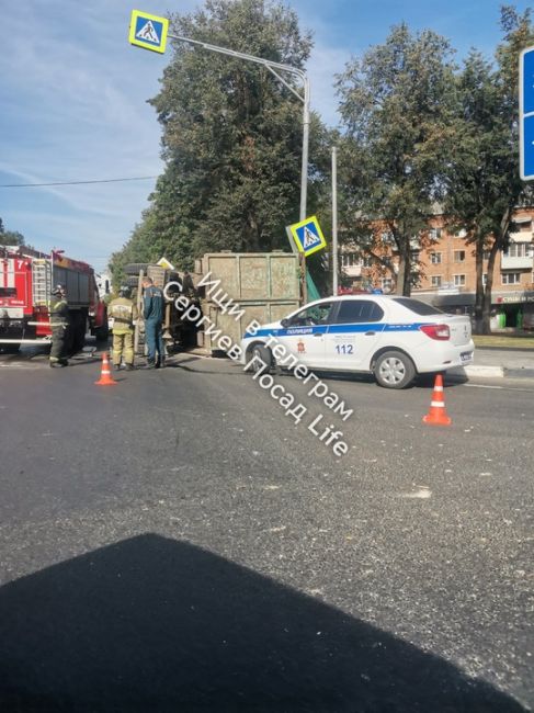 Не вошел, поворот с проспекта Красной Армии на Новоугличское..