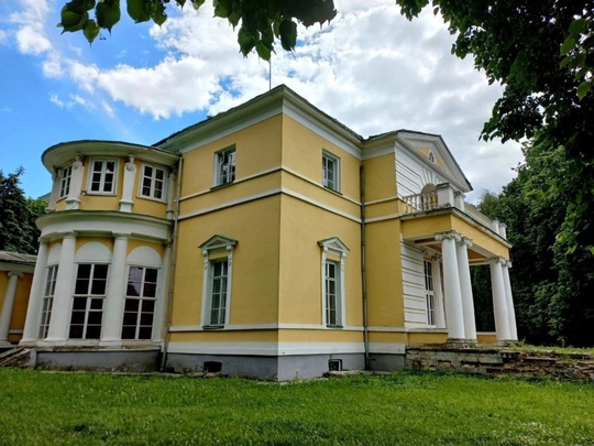 Усадьба Братцево на северо-запале Москвы.  Фото Яна..