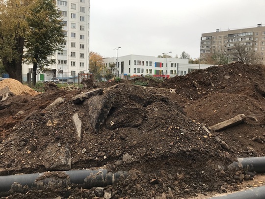 А у нас во дворе... 
Новый детский сад во всей вечерней красе. 
Подольский городской округ, Центральный..