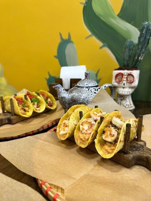 День ТАКО в Al'taco! 🌮🎉
Каждое воскресенье в кафе мексиканской кухни Al'taco — АКЦИЯ! Получите 20% скидку на любой..